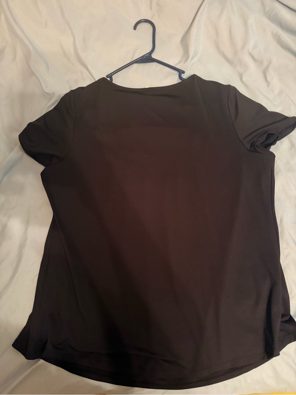 HALARA Black Short Sleeve Crewneck Tee